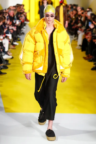 Look 6